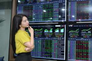 Cổ phiếu ngân hàng tại Việt Nam: Cần dòng tiền lớn để kích hoạt chu kỳ tăng giá