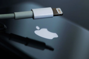 Apple dự kiến thay đổi cổng sạc từ iPhone 15