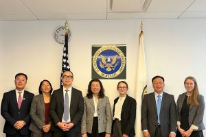 Đẩy mạnh hợp tác giữa Ủy ban Chứng khoán Việt Nam và Hoa Kỳ