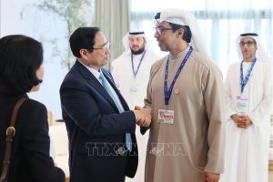 Thủ tướng Phạm Minh Chính gặp Phó Tổng thống UAE