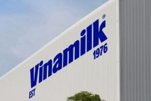Vinamilk (VNM) báo lãi vượt mốc 9.000 tỷ đồng