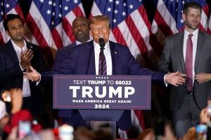 Đảng Cộng hòa cân nhắc sớm tuyên bố ông Trump là ‘ứng cử viên giả định năm 2024’