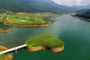 Chủ đầu tư sân golf Thanh Lanh “ôm” hàng trăm ha đất nhưng nộp thuế… nhỏ giọt