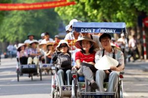 8,8 triệu lượt khách quốc tế đến Việt Nam trong 6 tháng đầu năm 2024