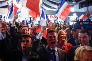 Đảng cực hữu của Pháp dự kiến thắng bầu cử sớm